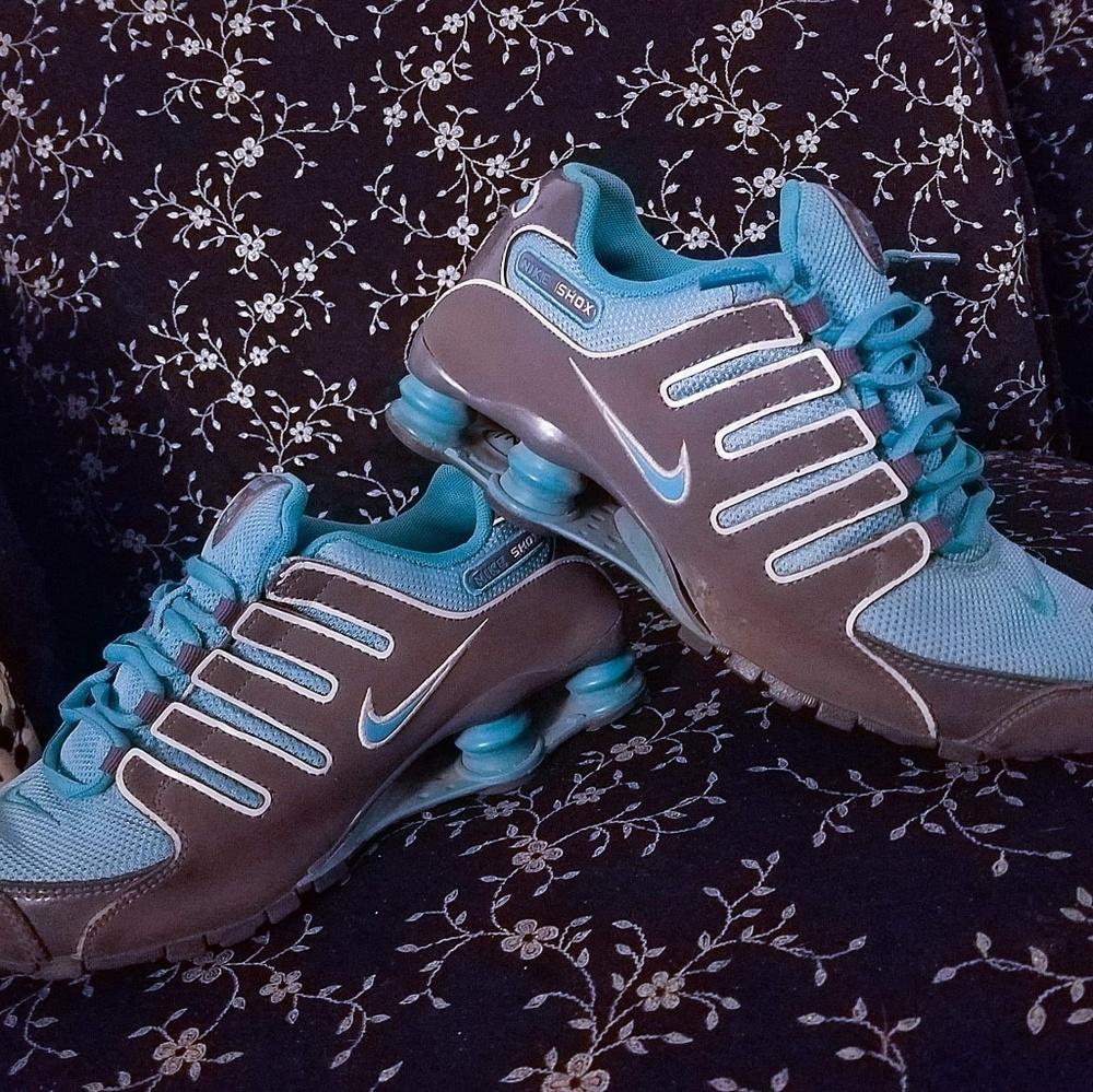 Nike shox